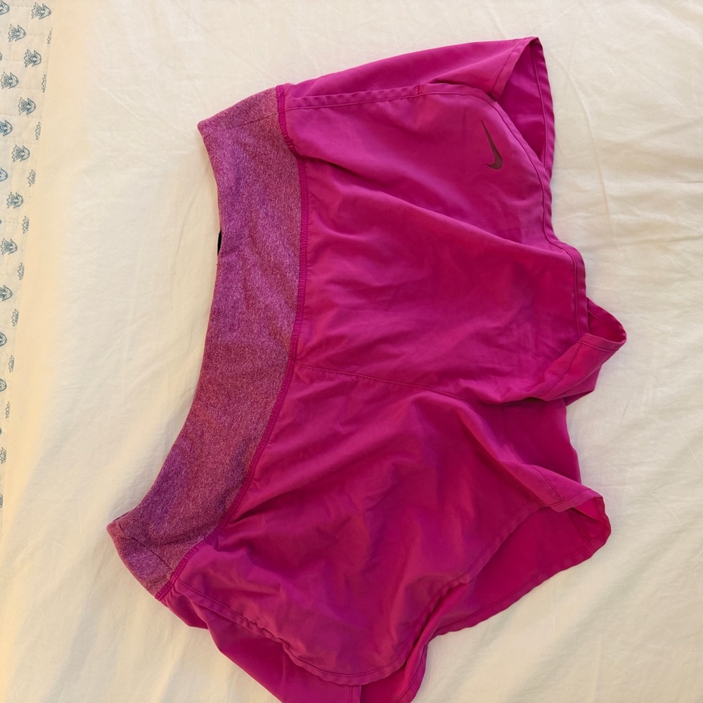 HOT PINK NIKE RUNNING SHORTS MEDIUM